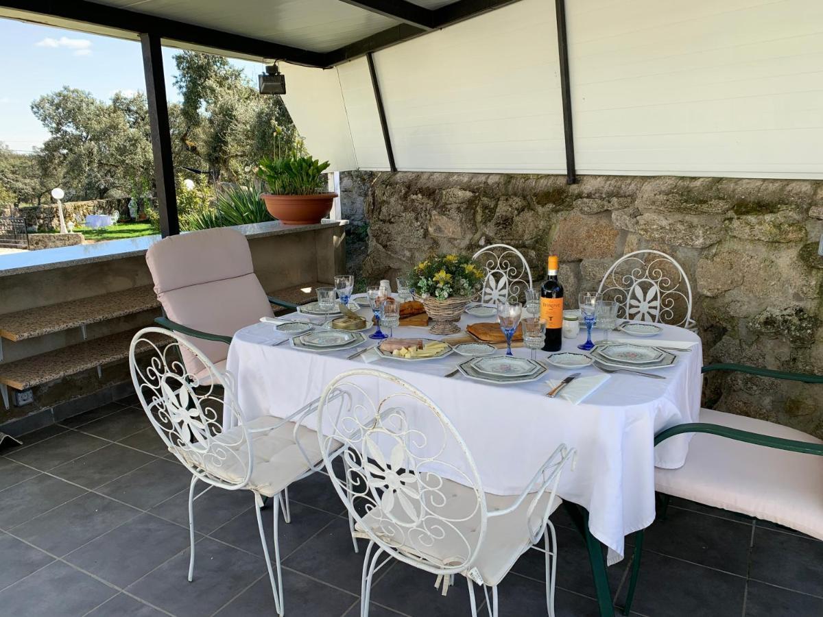 Villa Entre Encinas Moralina Luaran gambar