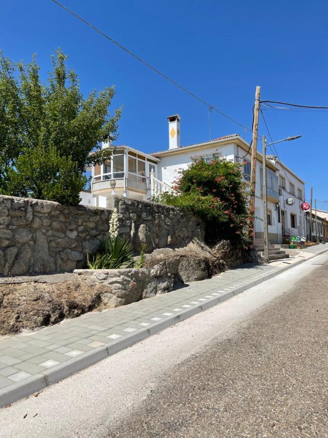 Villa Entre Encinas Moralina Luaran gambar