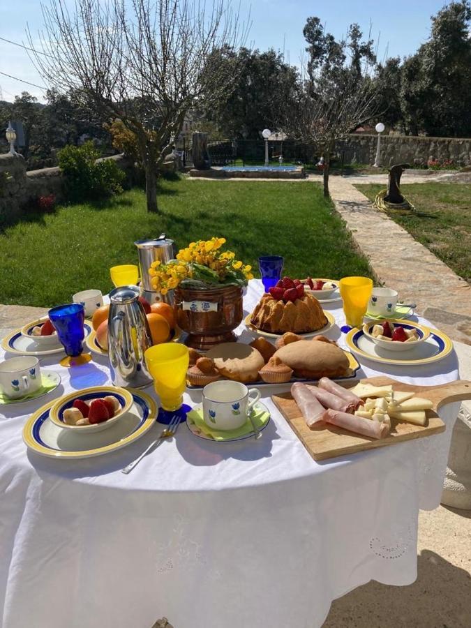 Villa Entre Encinas Moralina Luaran gambar
