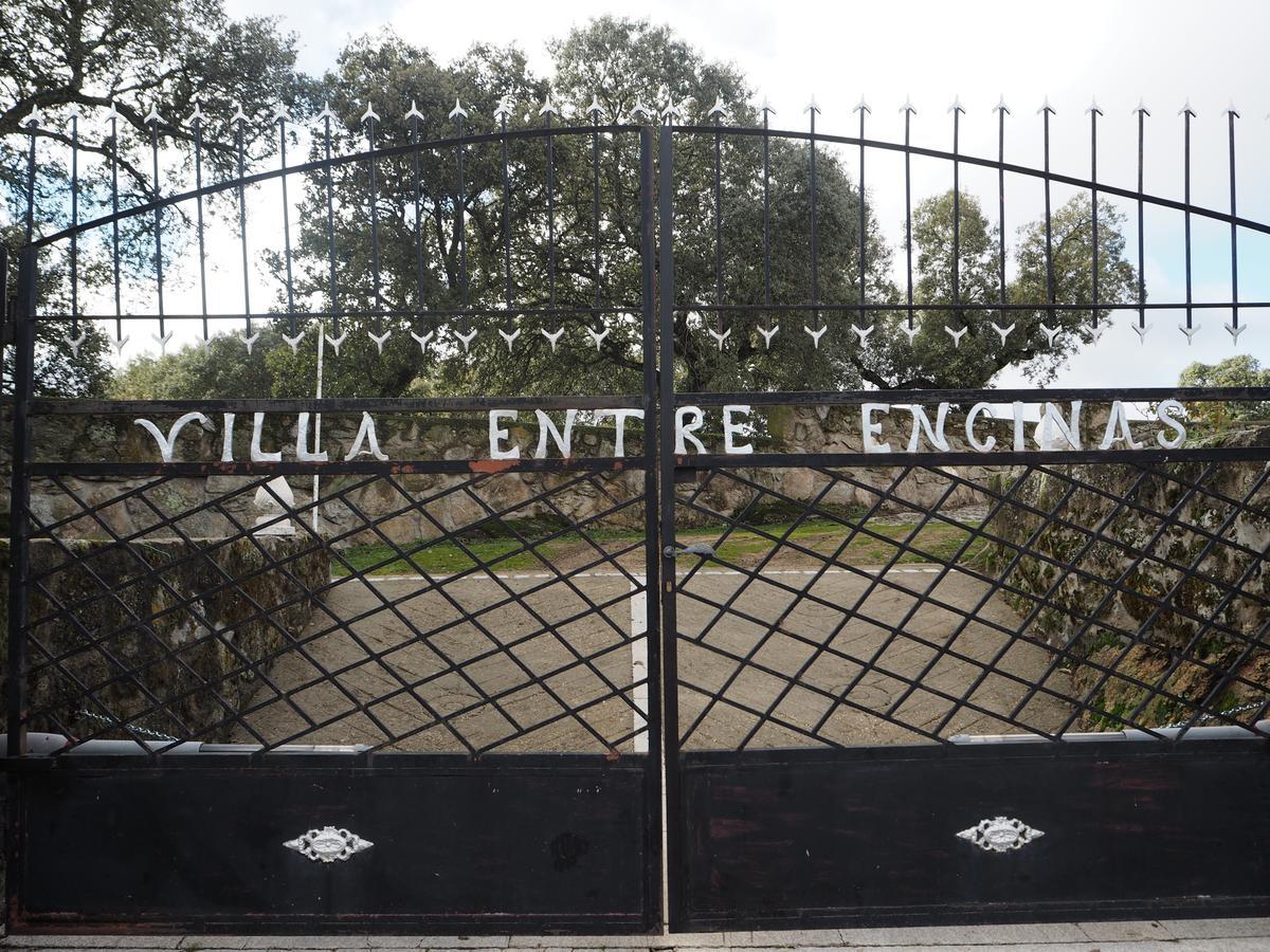 Villa Entre Encinas Moralina Luaran gambar